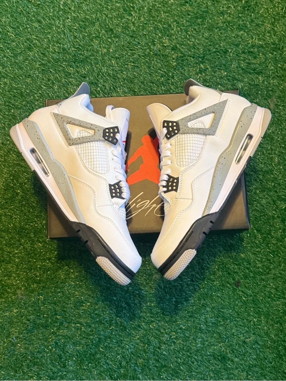 Air Jordan 4 Retro White Cement